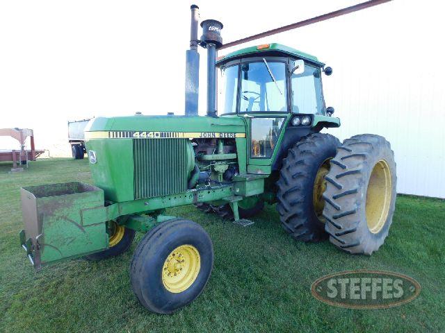 1978 JD 4440_1.jpg